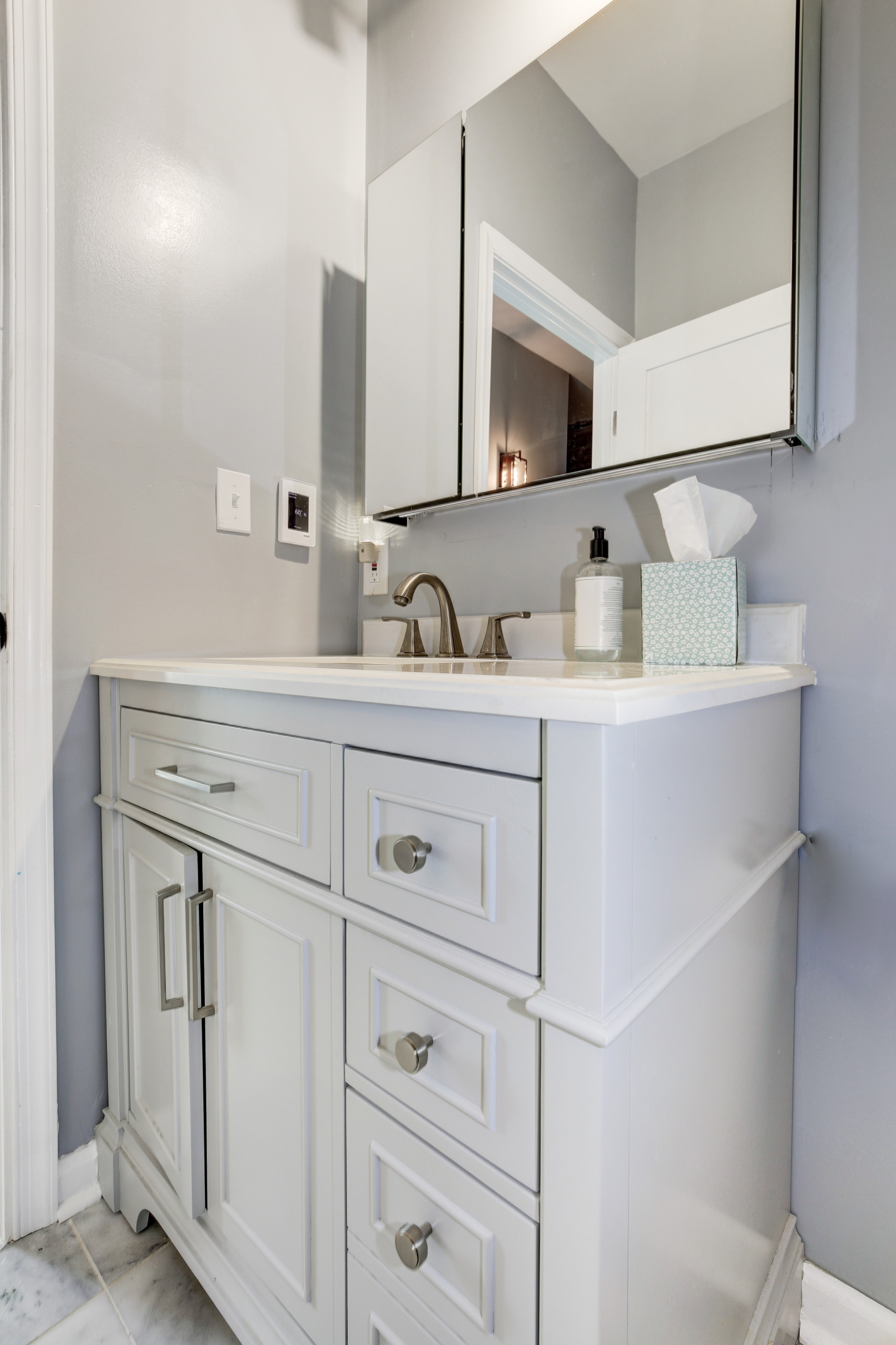 220 r st nw028.jpg