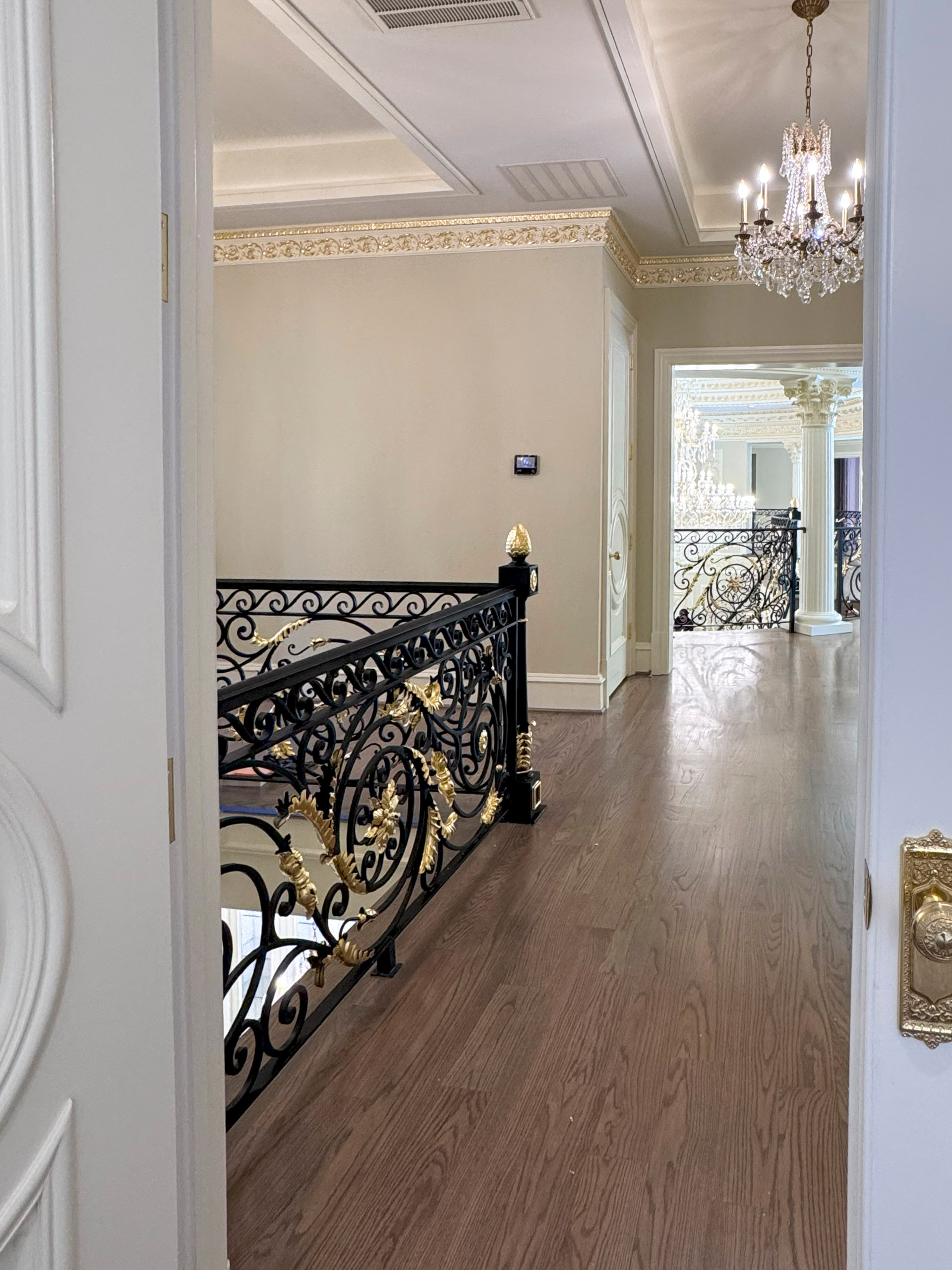 135_Vibrant Staircase with Touch of Historic Grandeur, Great Falls, VA 22066