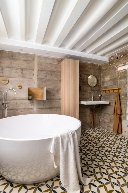 PALOMA bathroom