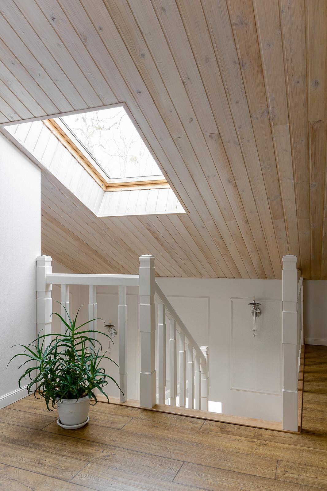 Реализация интерьеров частного дома на Океанской