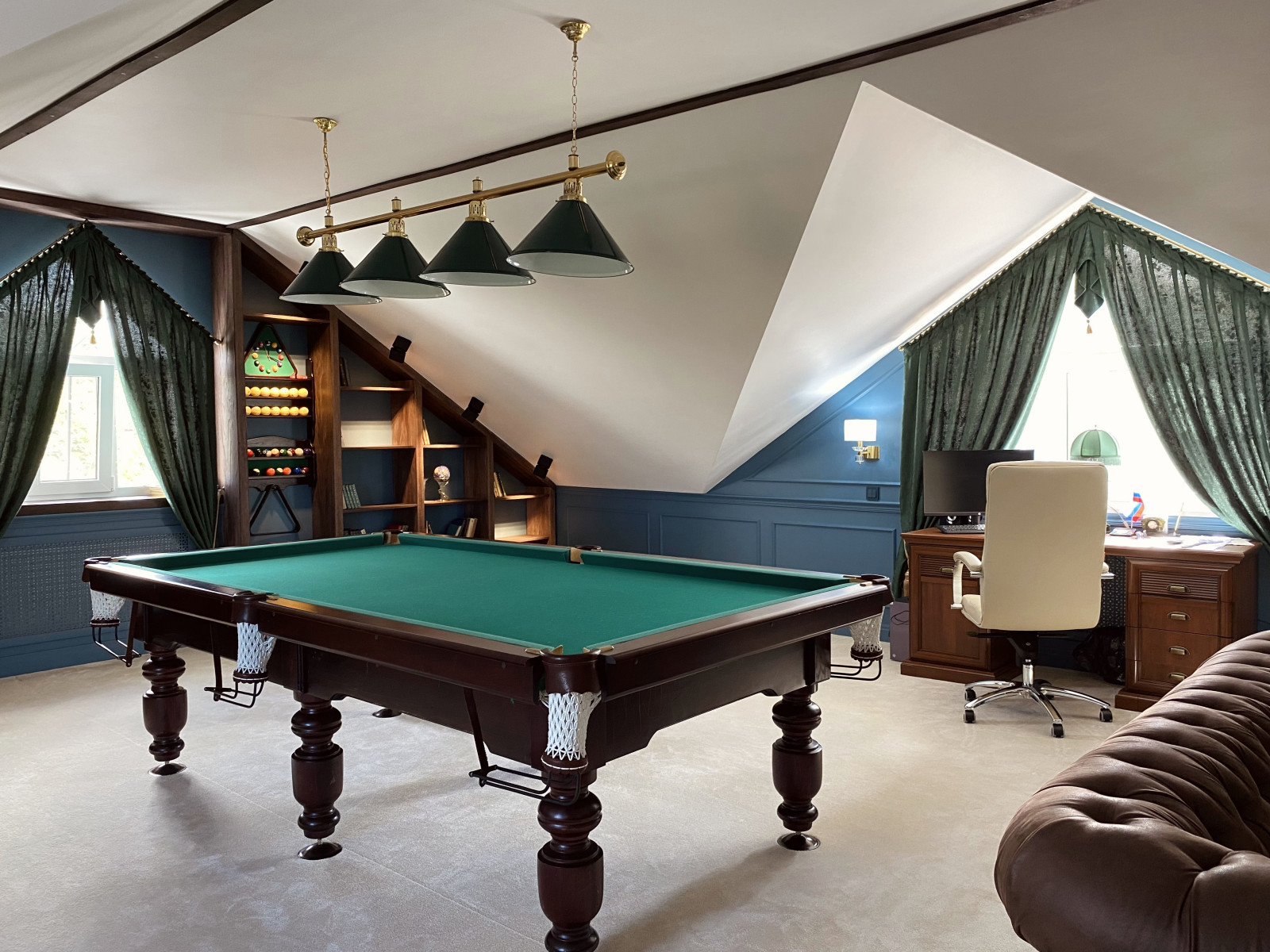 Бильярдная