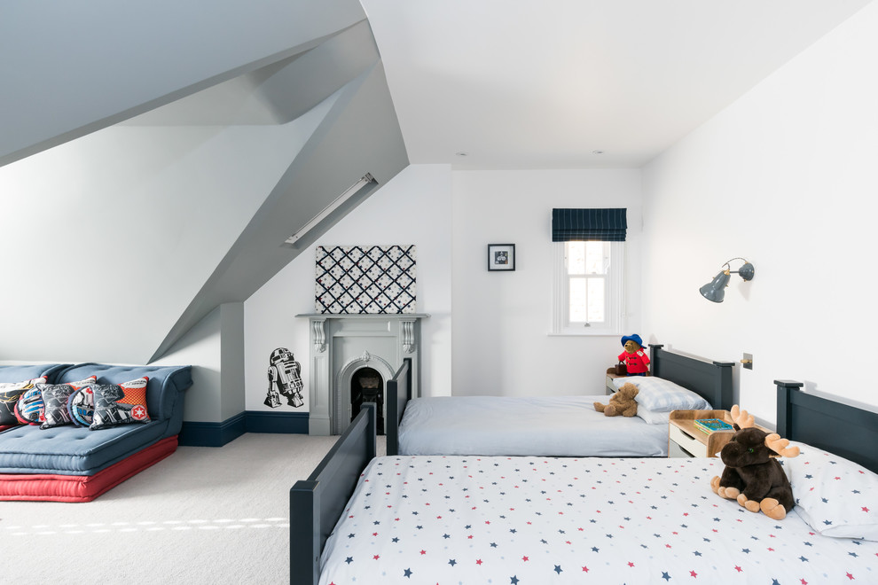 Large contemporary kids' bedroom in London with grey walls, carpet and white floor for kids 4-10 years old and boys.