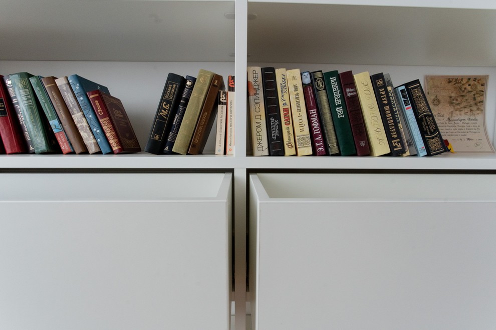 Стеллаж raumplus белый платиновый