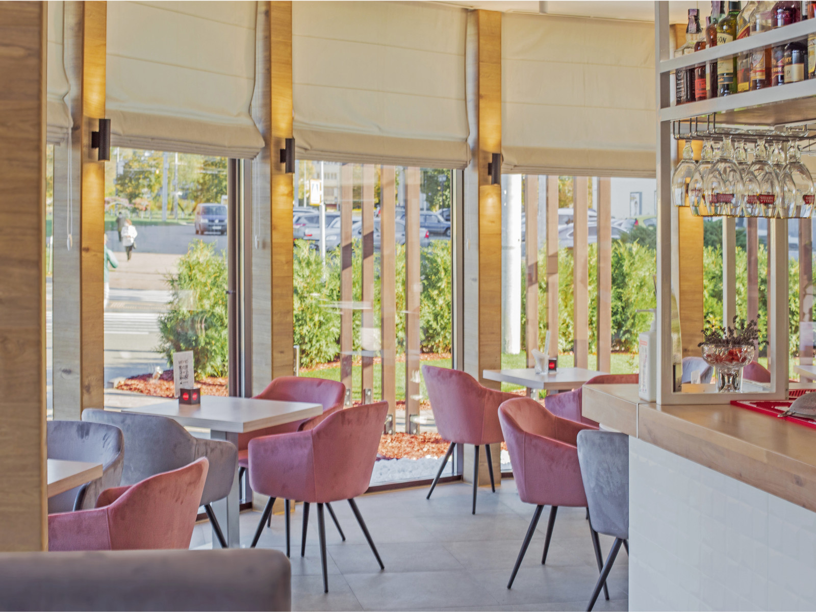 СЕНЬЙОР ПОМІДОР