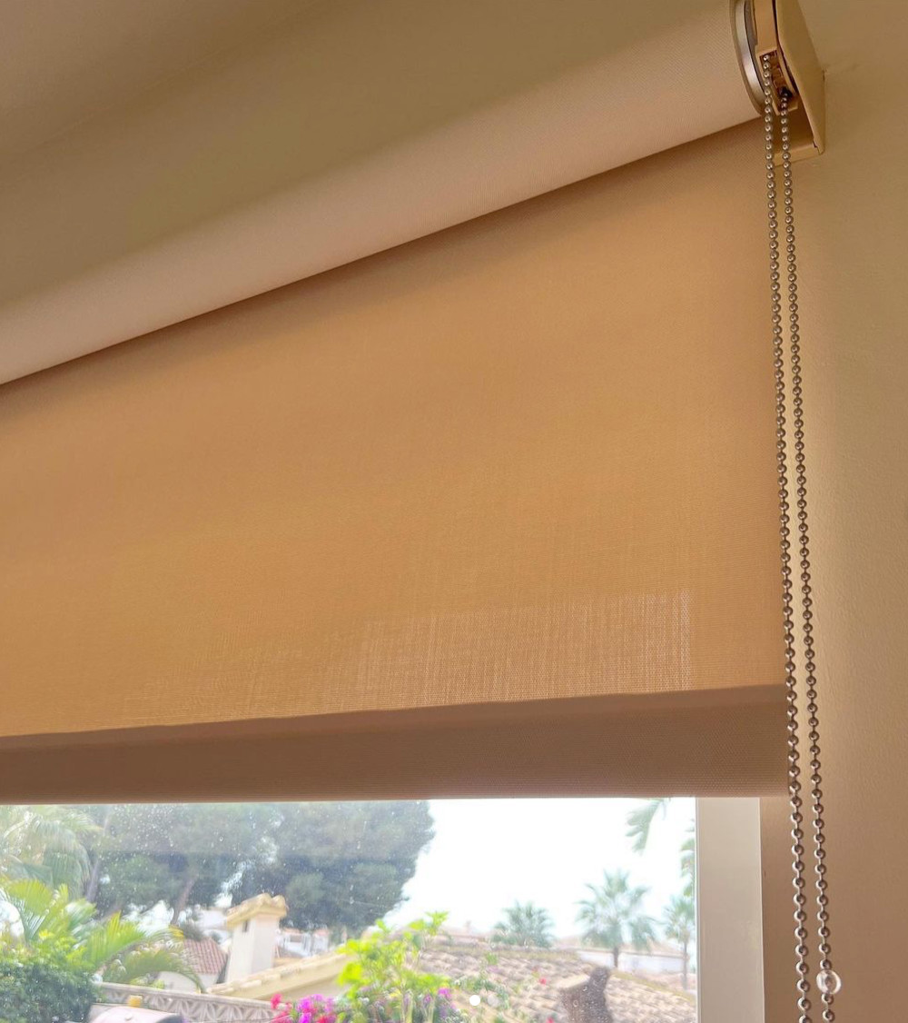 ROLLER BLINDS