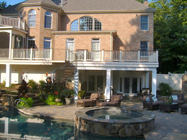 Deck traditional-deck