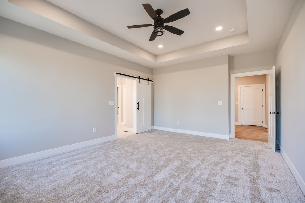 Amazing 2357 + over 900 sqft in basement home in Lebanon Ohio