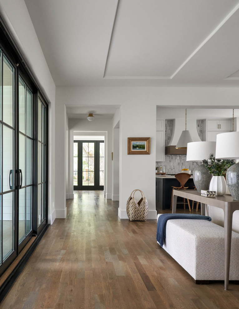 Inspiration for a transitional kitchen remodel in Dallas