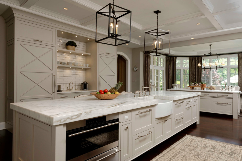 Example of a transitional kitchen design in DC Metro
