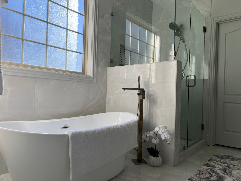 Elegant Fairvue Bathroom
