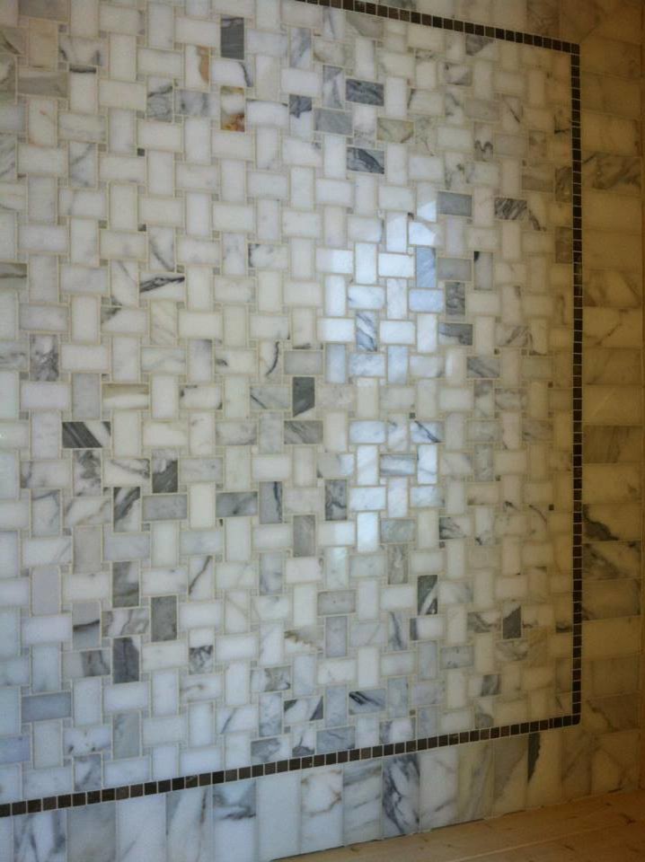 Mid-sized transitional bathroom photo
