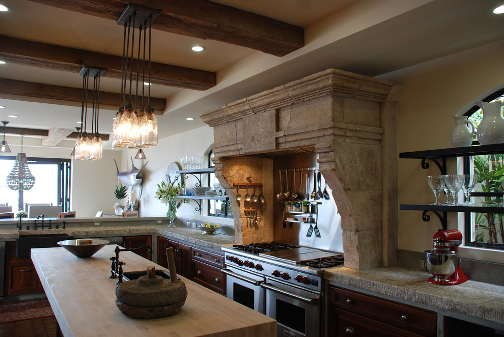 Inspiration for a transitional kitchen remodel in New York