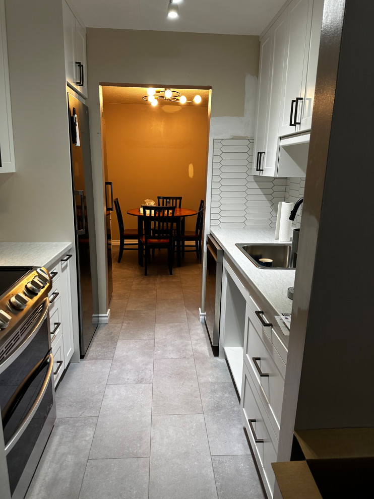 Deveron Cres - Traditional Kitchen Remodel - London, ON
