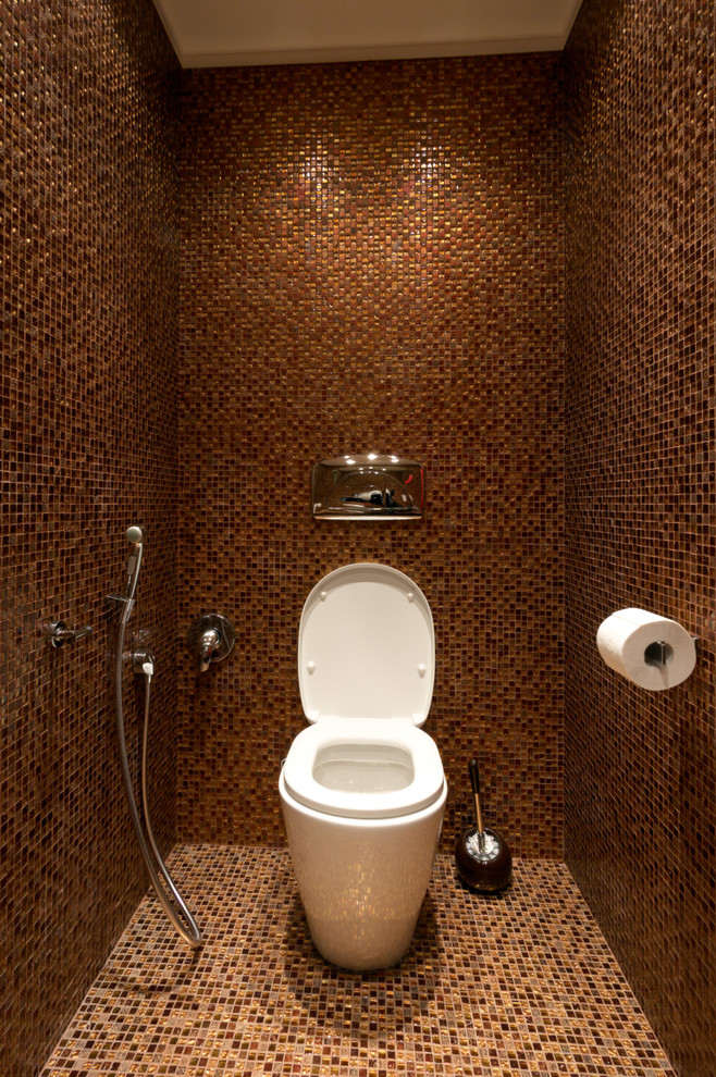 Источник вдохновения для домашнего уюта: туалет в современном стиле