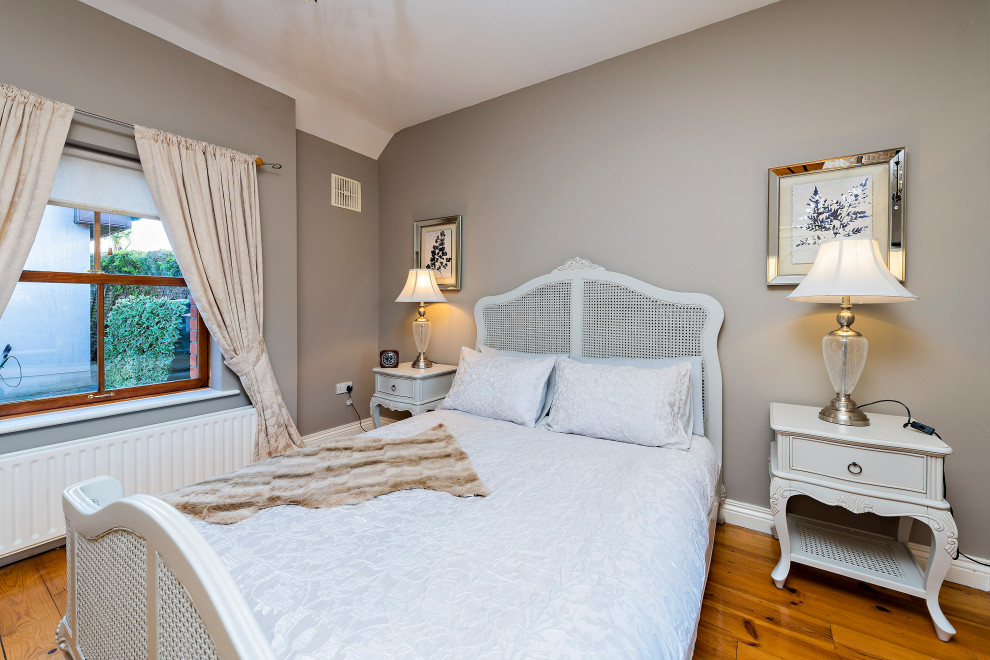 5 Bedroomed Cottage in North County Dublin