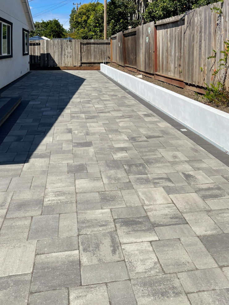 Fremont - Custom Paver Driveway