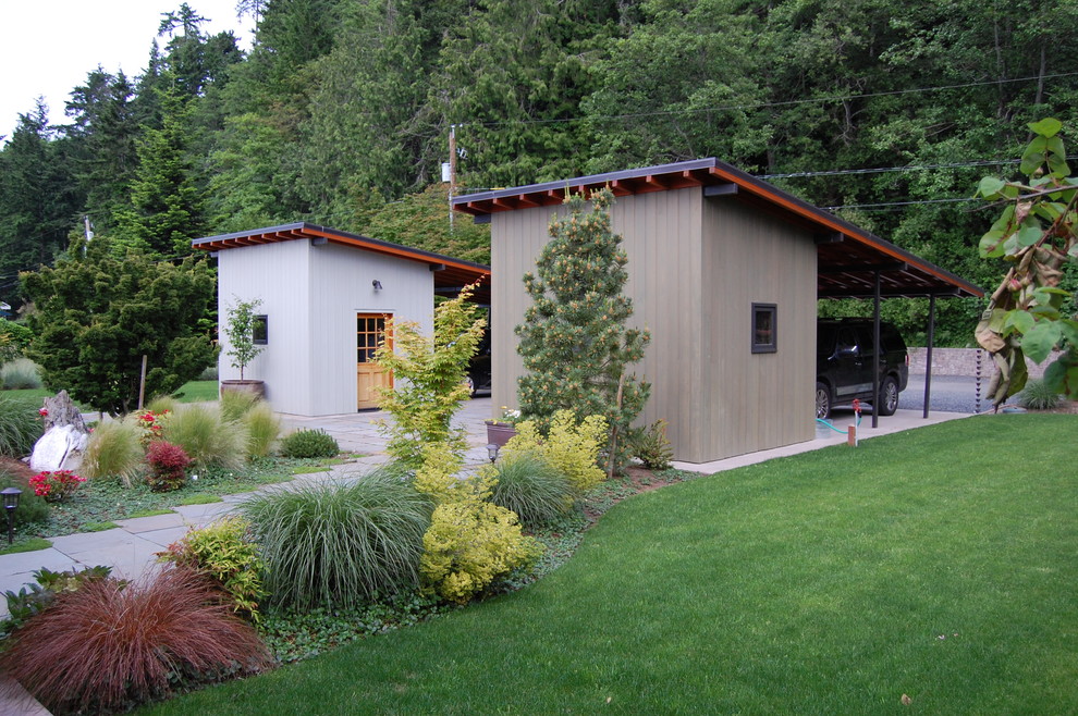 Inspiration for a contemporary shed and granny flat in Seattle.