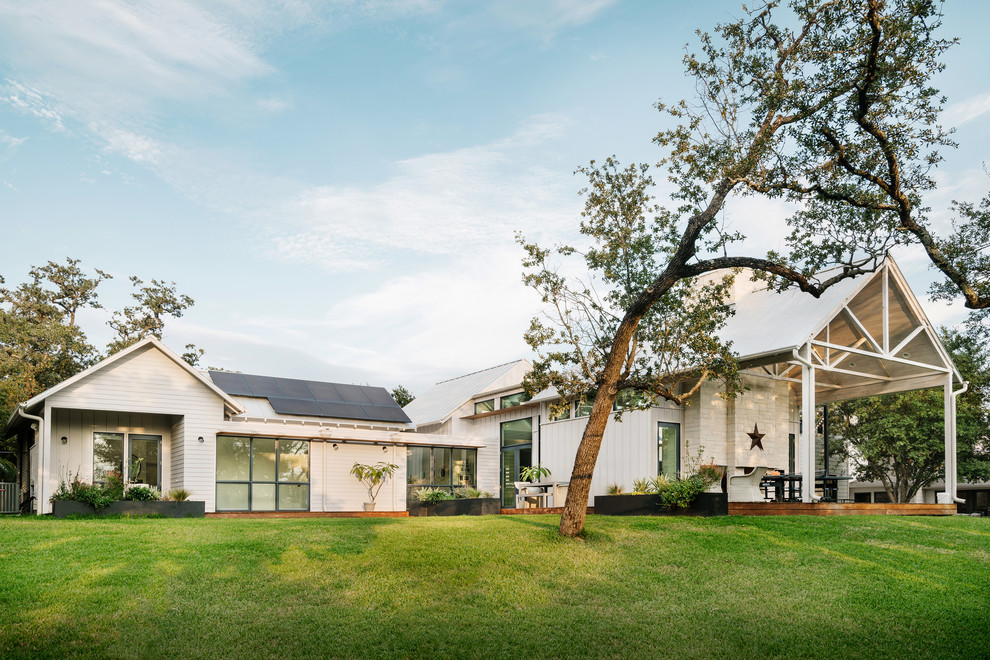 Transitional exterior in Austin.