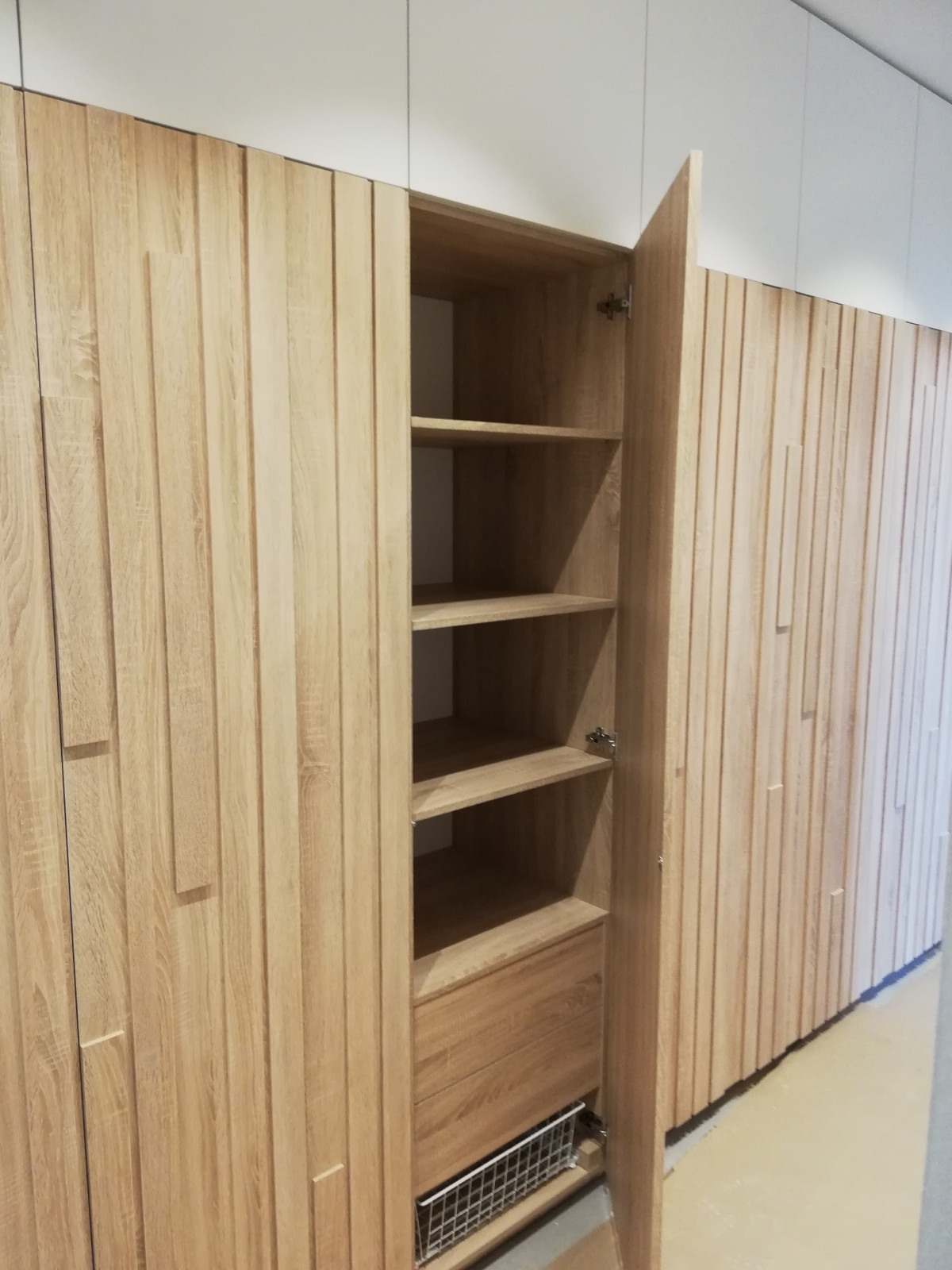 НМ, Объект "Московский квартал" на ул.Варшавская