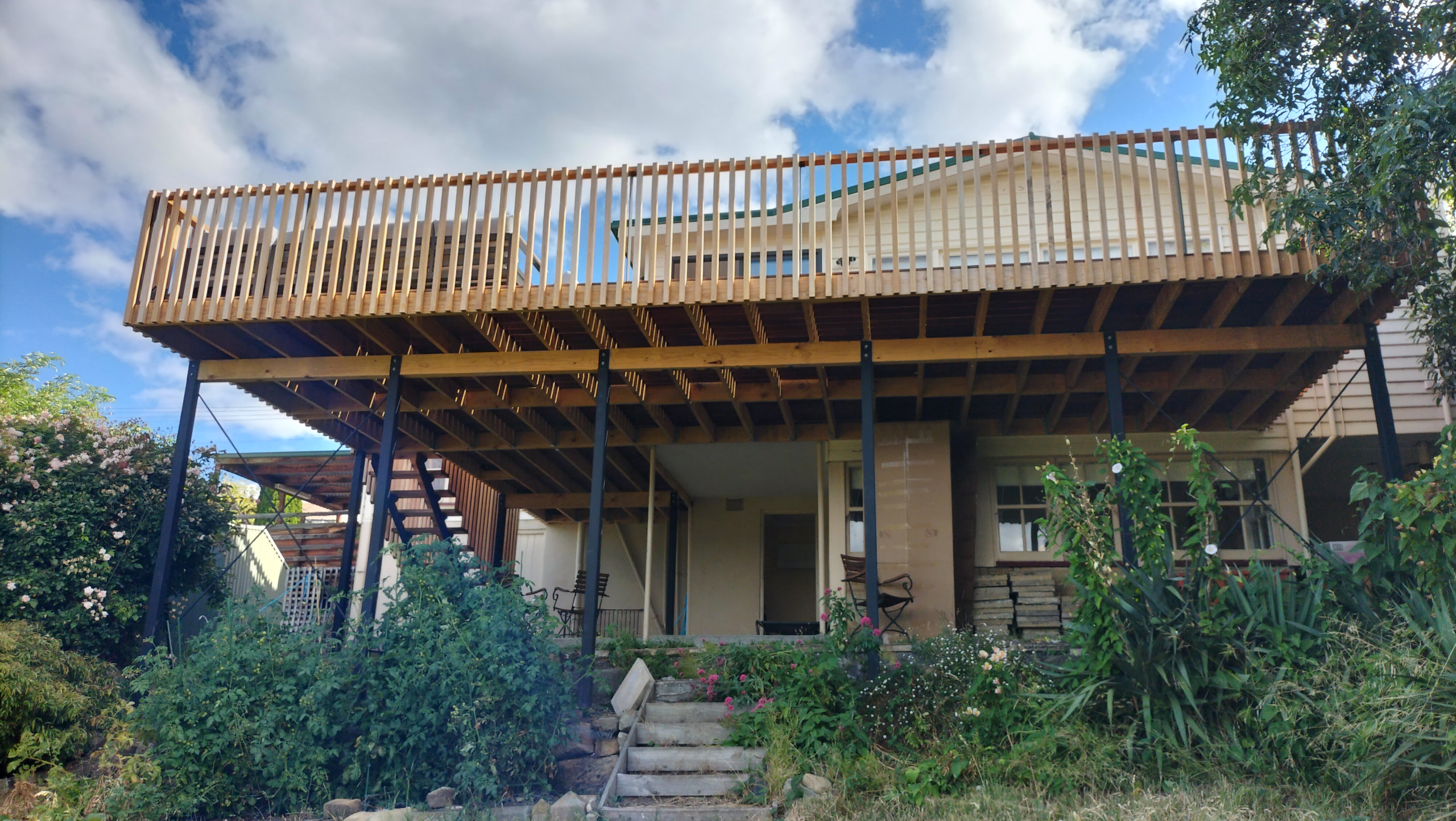 Moonah house deck