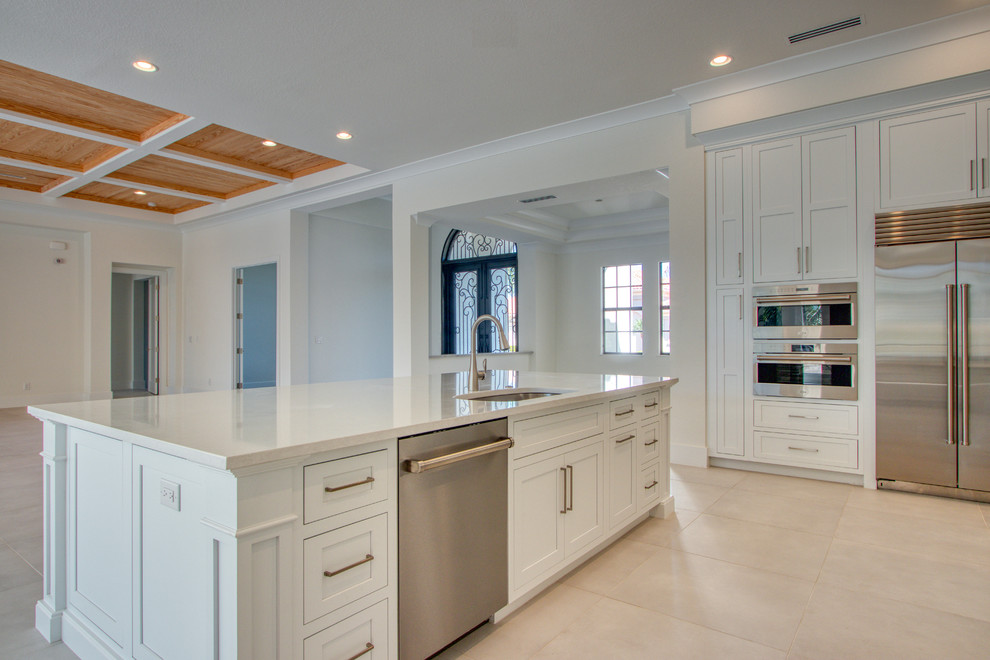 Example of a transitional kitchen design in Miami
