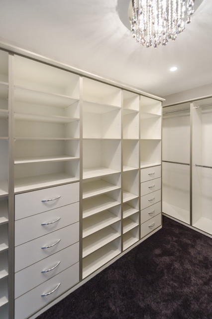 Maribyrnong Walk In Robe Modern Wardrobe Melbourne By The