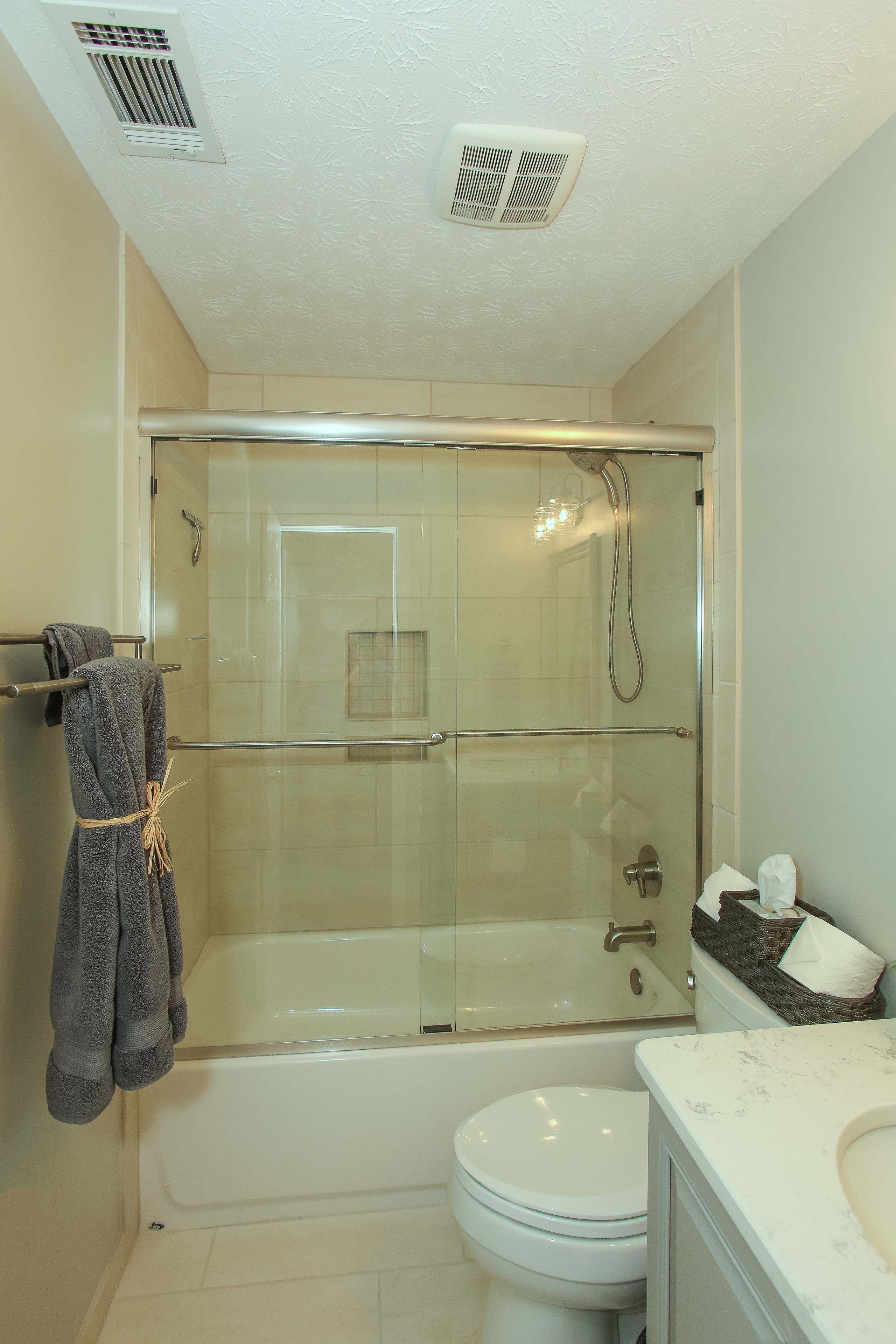 Flowery Branch Master Suite & Guest Bath