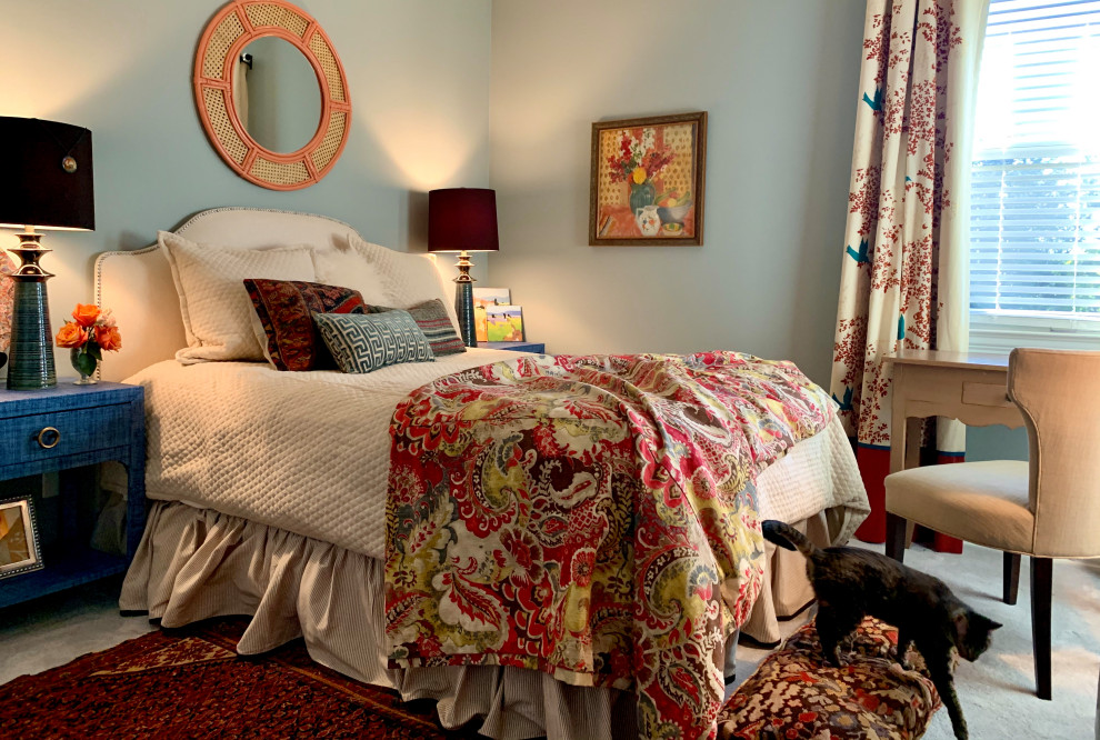Design ideas for an eclectic bedroom in Dallas.