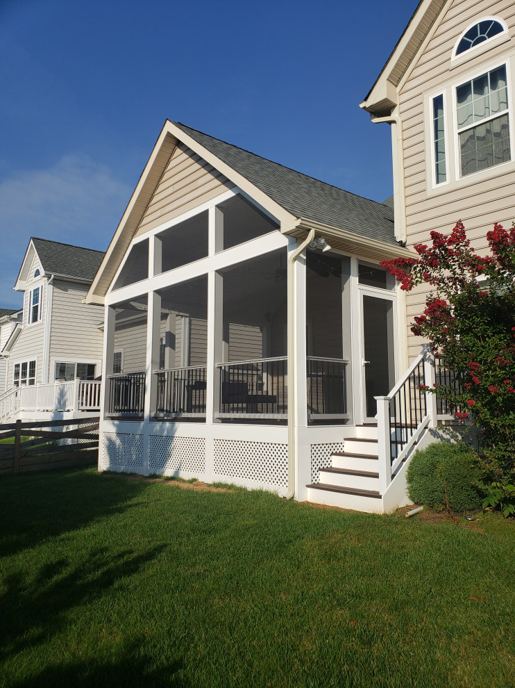 Screened Deck