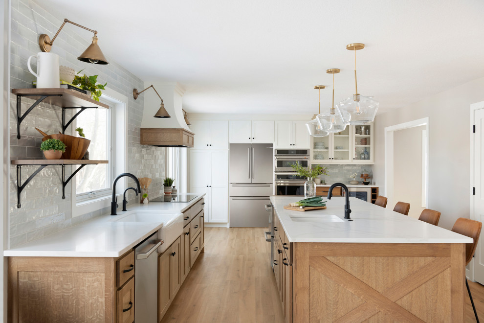 Example of a country kitchen design in Minneapolis
