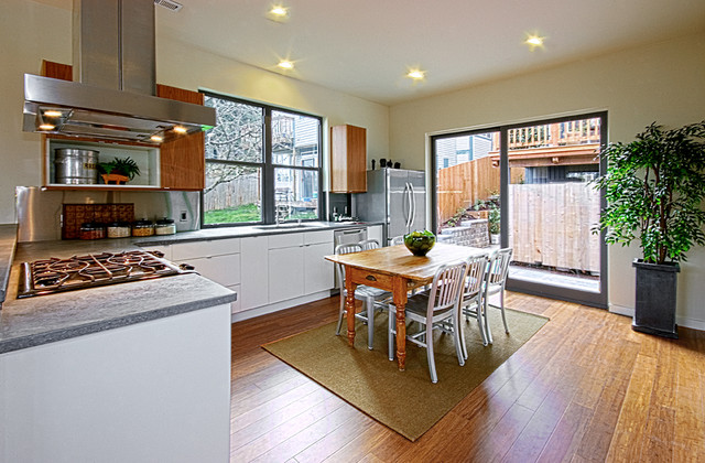 Cascade traditional-kitchen