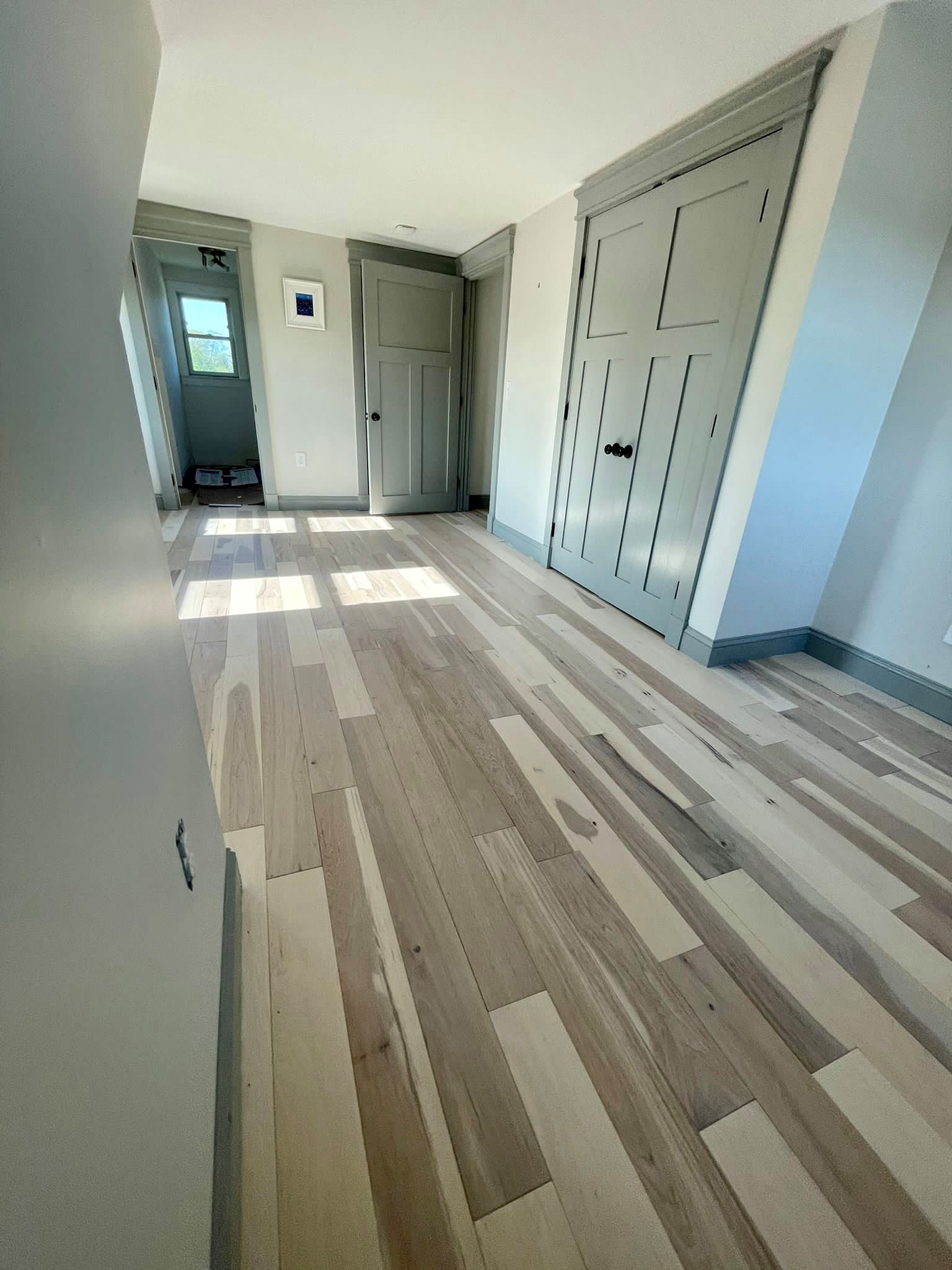 Light Hickory, Hardwood Floor Installation