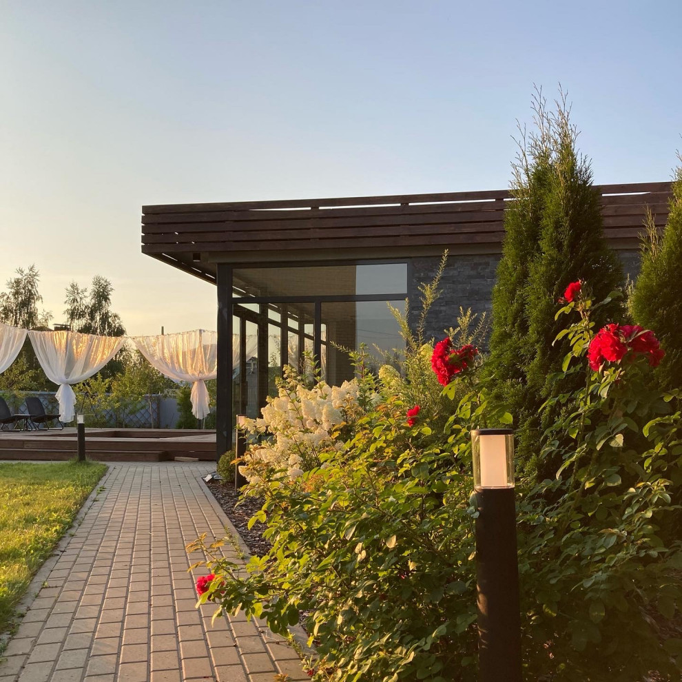 Летняя кухня друзей