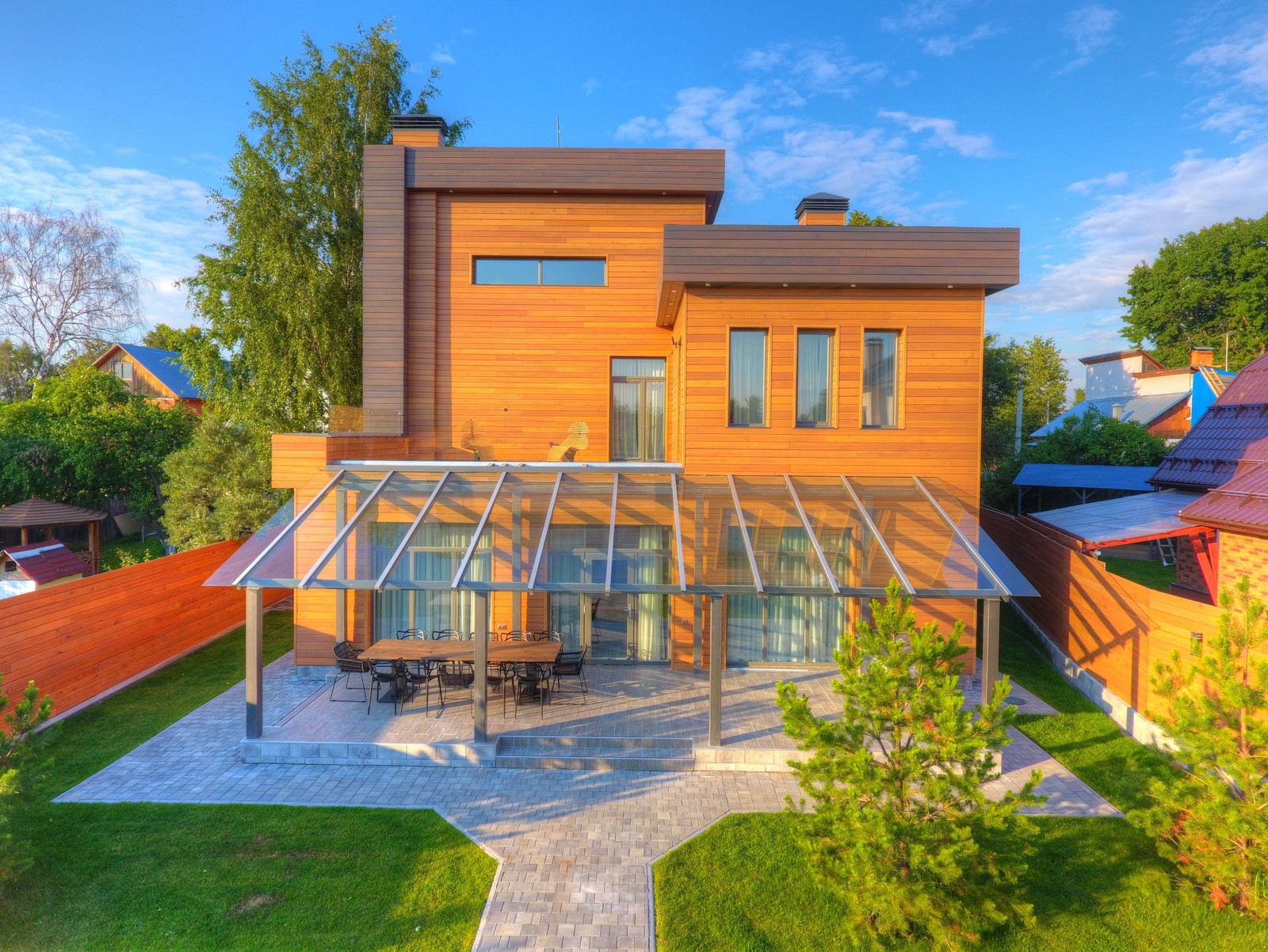 Эко-урбанистический дом Норден с эксплуатируемой кровлей