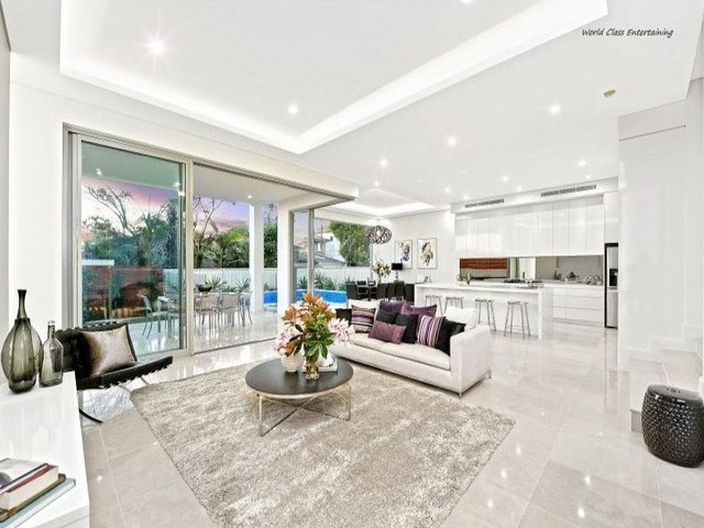 Concord West contemporaneo