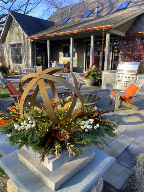 Fabulous Containers, Planters and Urns craftsman-patio
