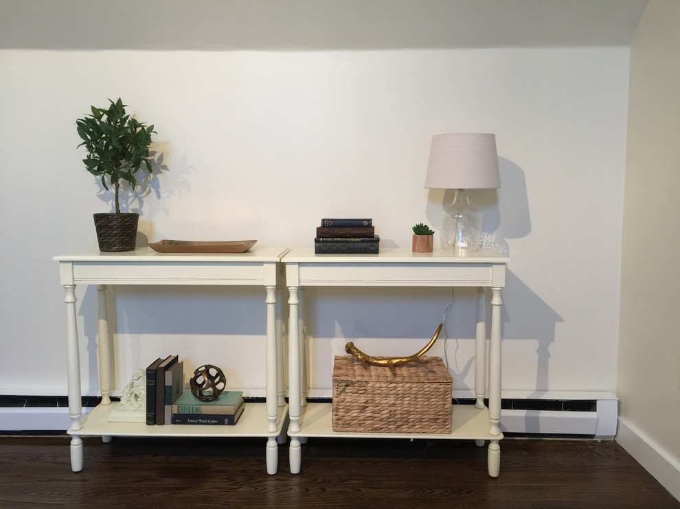 Inspiration for a transitional entryway remodel in Boston