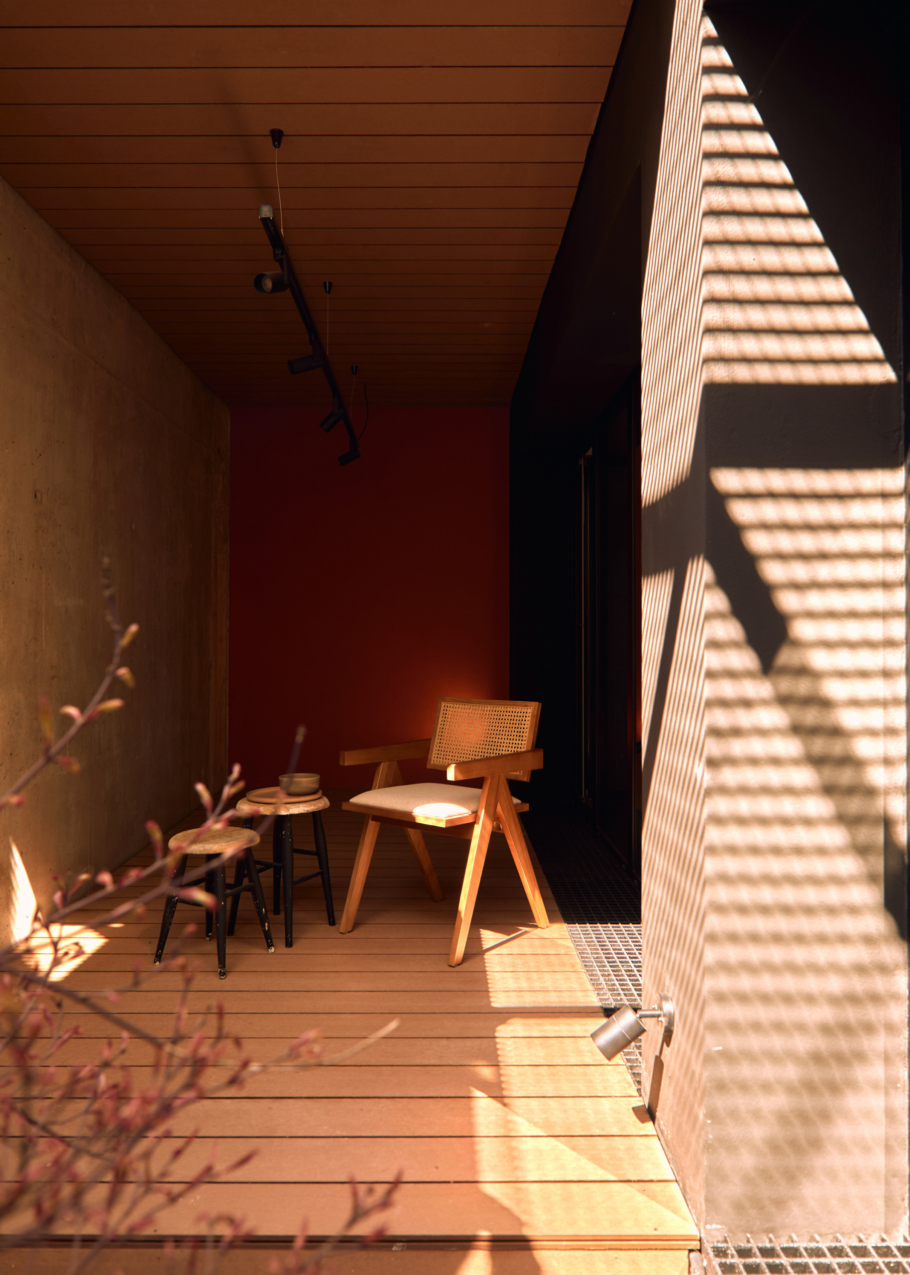 Homothecy - Patio, exterior