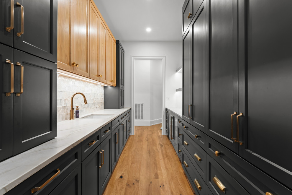 Example of a transitional home design design in Charlotte
