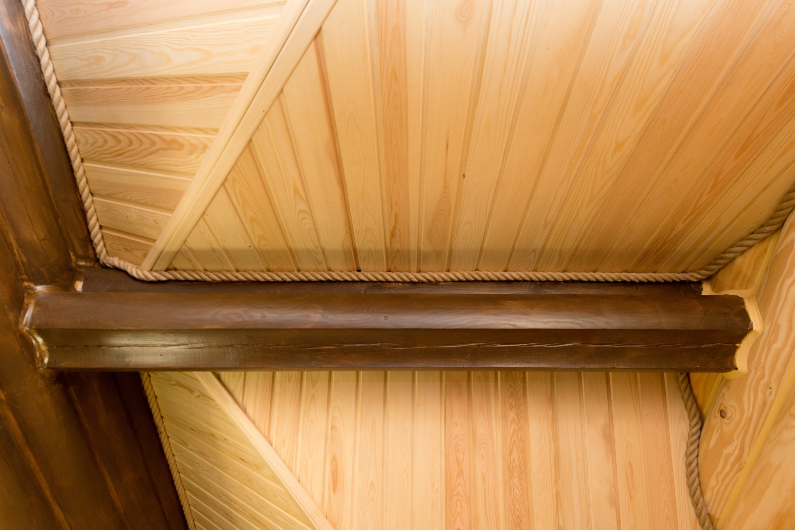 Баня из оцилидрованного бревна "Супонево"