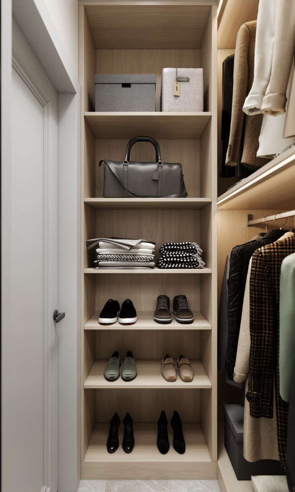 Гардеробная в квартире 82 м кв