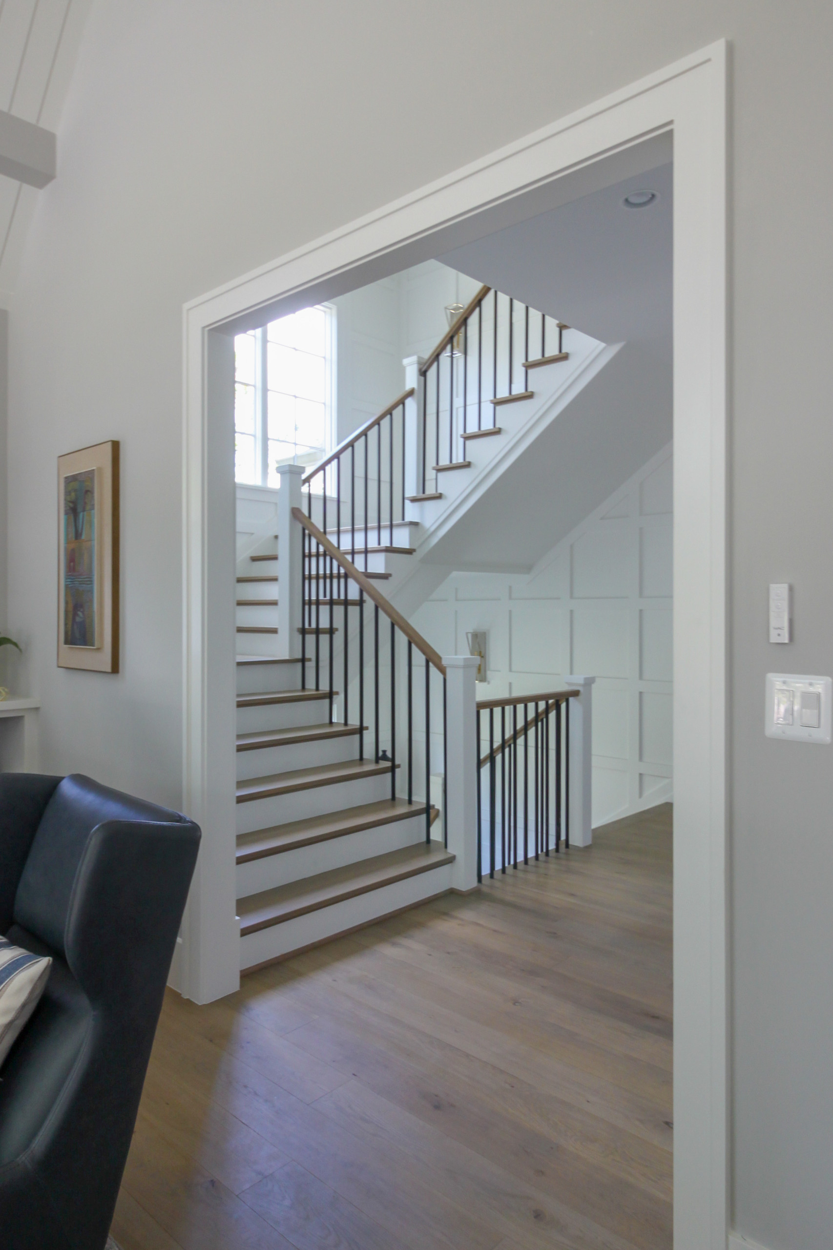 87_Welcoming and Functional Contemporary U-shaped Staircase, Arlington, VA 22207