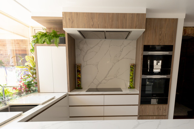 Frenches Forest Kitchen modern-kitchen