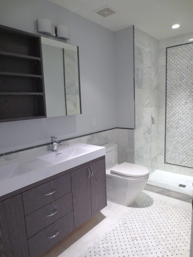 Photo of a contemporary bathroom in New York.