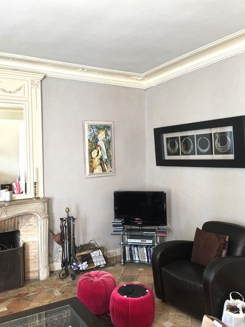 D&eacute;coration S&eacute;jour salle &agrave; manger MEZY SUR SEINE transitional-living-room