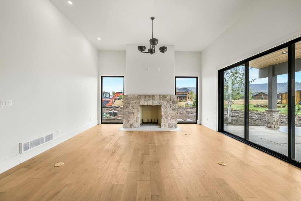Victor Home