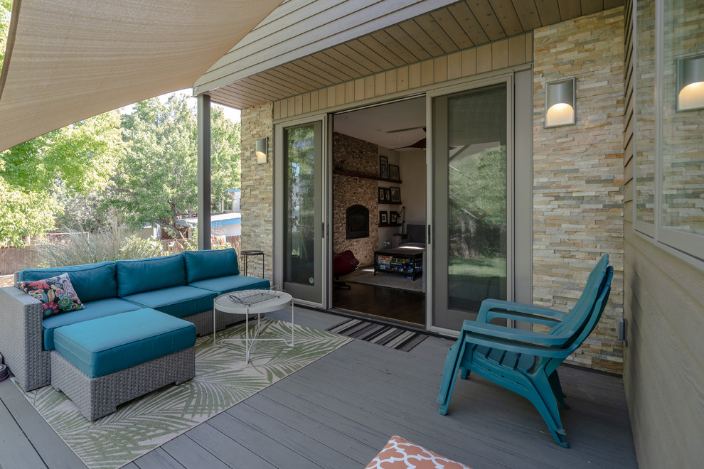 Transitional home design photo in Denver