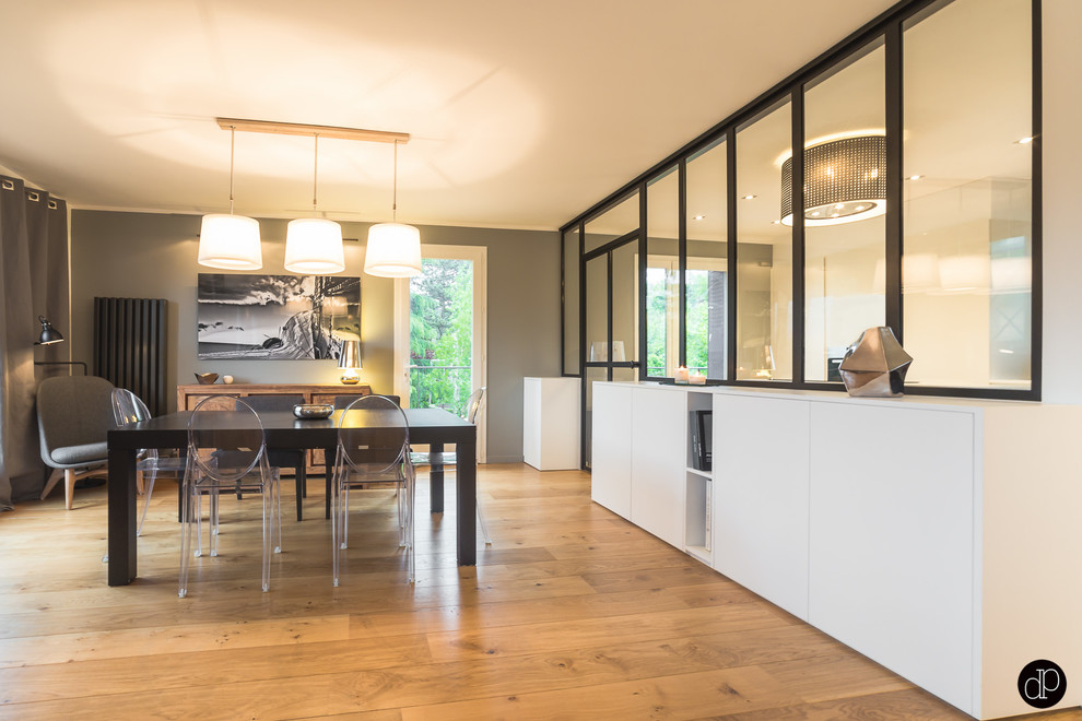 Maison Lyon 9eme Contemporary Dining Room Lyon By Decoration Parisienne