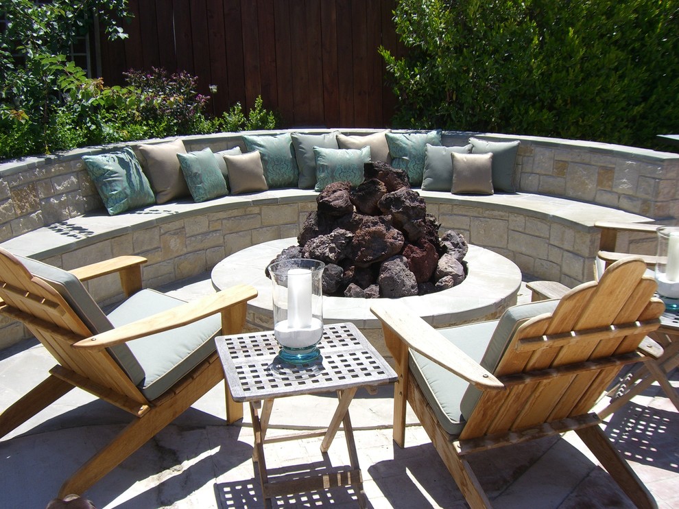 This is an example of a contemporary patio in Los Angeles with a fire feature.