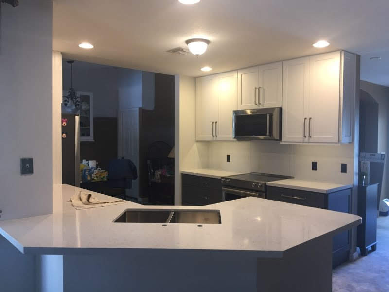 Example of a transitional kitchen design in Miami